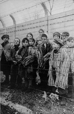 Auschwitz Children by the wire